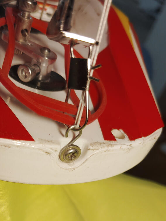 Dead on at the stern